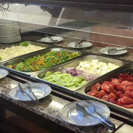 Flora-daisy Lägenhetshotell 3*