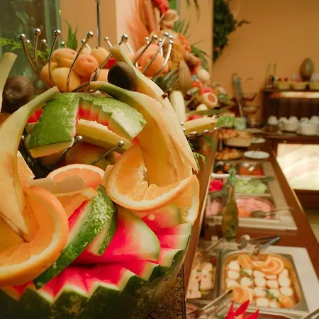 Hotel apartamentowy Flora-daisy 3*