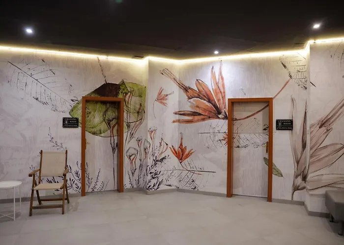 Flora-daisy 3* בורובץ