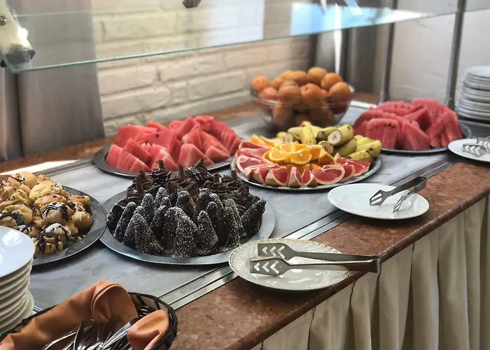 Flora-daisy Lägenhetshotell 3*