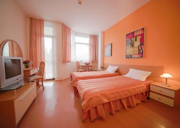 מלון דירות Flora-daisy בורובץ