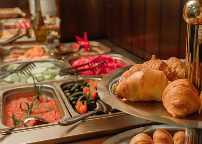 Flora-daisy מלון דירות בורובץ