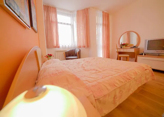 מלון דירות Flora-daisy בורובץ